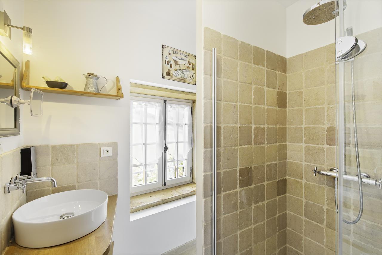 Logis Hotel La Benoite Salles-Arbuissonnas-en-Beaujolais ภายนอก รูปภาพ